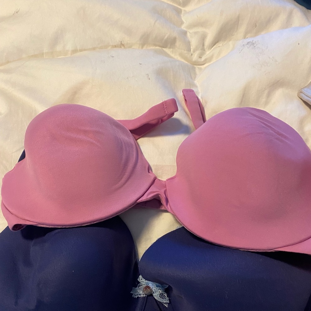 New Victoria’s Secret Bra bundle